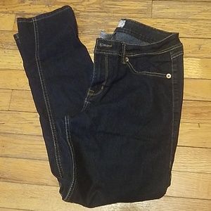 17/21 dark wash stetch skinny jeans